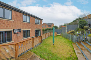 Aviemore Close New Whittington